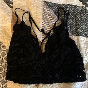 Anemone Black Textured Lace Bralette